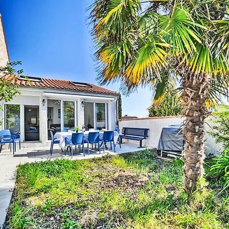 La Miscandiere By Interhome * Saint-Georges-d'Oleron