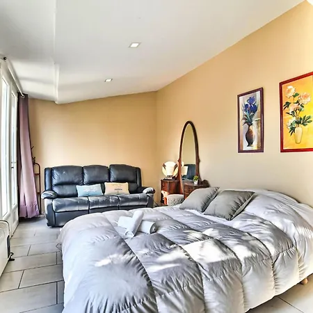 La Miscandiere By Interhome