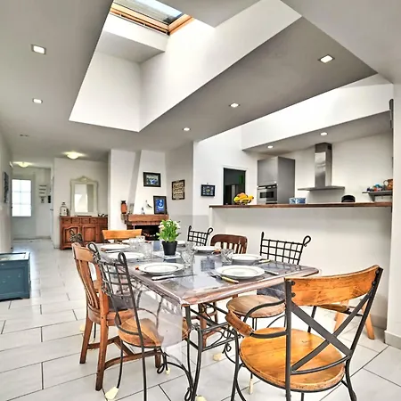 La Miscandiere By Interhome