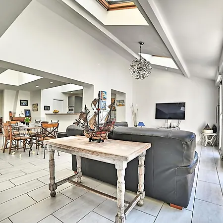La Miscandiere By Interhome Holiday home Saint-Georges-d'Oleron